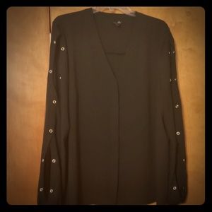 Black flowy v-neck blouse with open sleeves